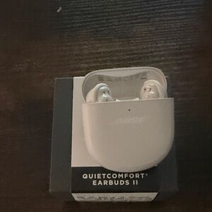 Bose QuietComfort Earbuds II - Elegant White - almost new
